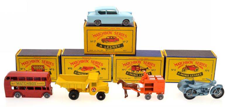 Appraisal: X MATCHBOX - SERIES MODELS INCLUDING NO C TRIUMPH T