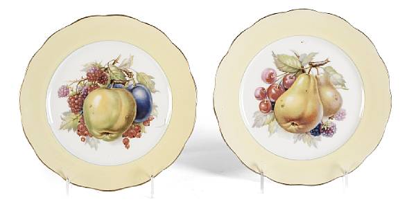 Appraisal: A set of twelve Copeland porcelain dessert plates diameter in