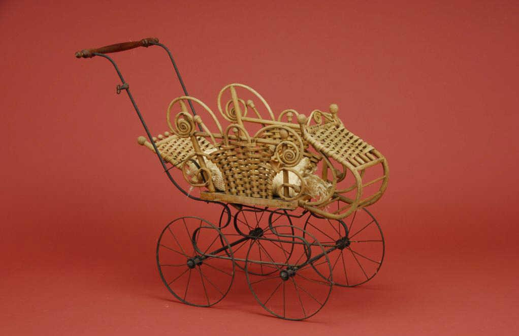 Appraisal: Victorian Wicker Doll Carriage America ca an open wicker body