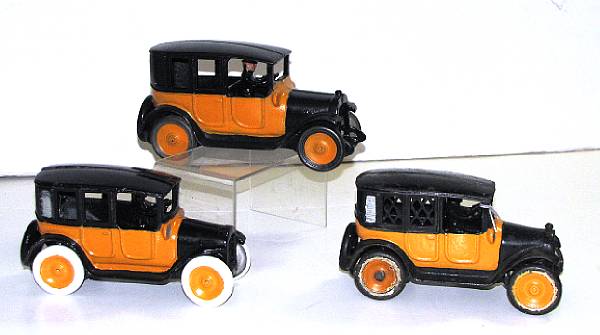 Appraisal: Arcade Taxicabs Lot features Arcade American cabs two cabs one