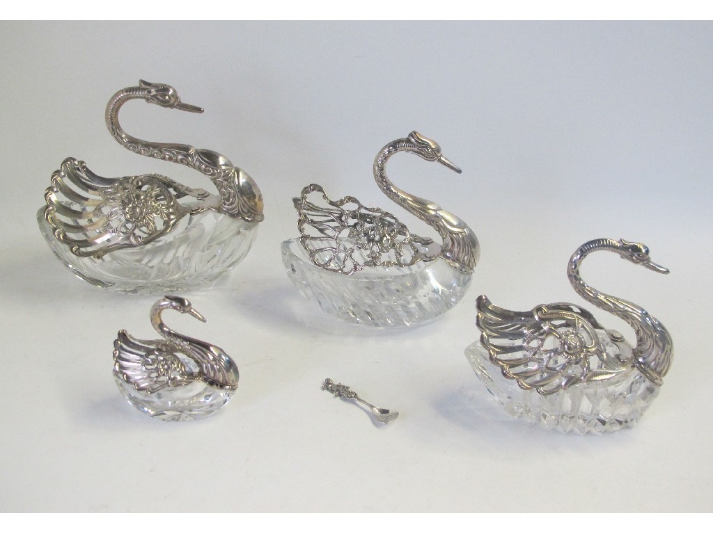 Appraisal: Set of four graduated continental silver and cut glass posy