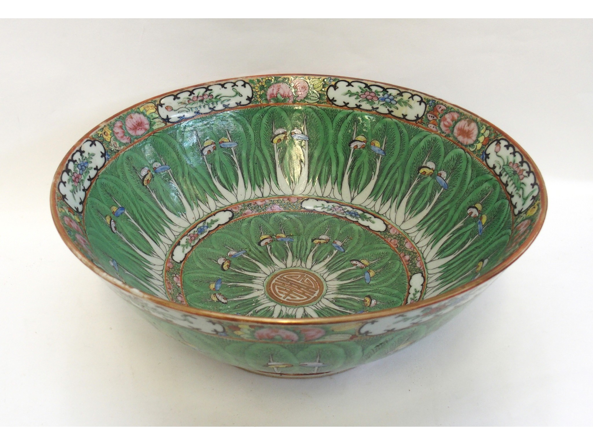 Appraisal: A large Chinese Canton famille verte bowl