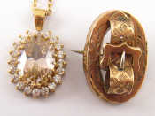 Appraisal: A carat gold paste set pendant and an antique carat