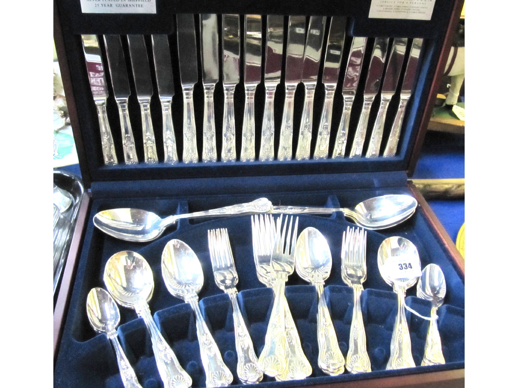 Appraisal: A modern canteen of silver plated cutlery