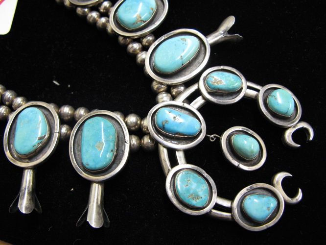 Appraisal: NAVAJO NATIVE AMERICAN SQUASH BLOSSOM NECKLACE hand made silver with