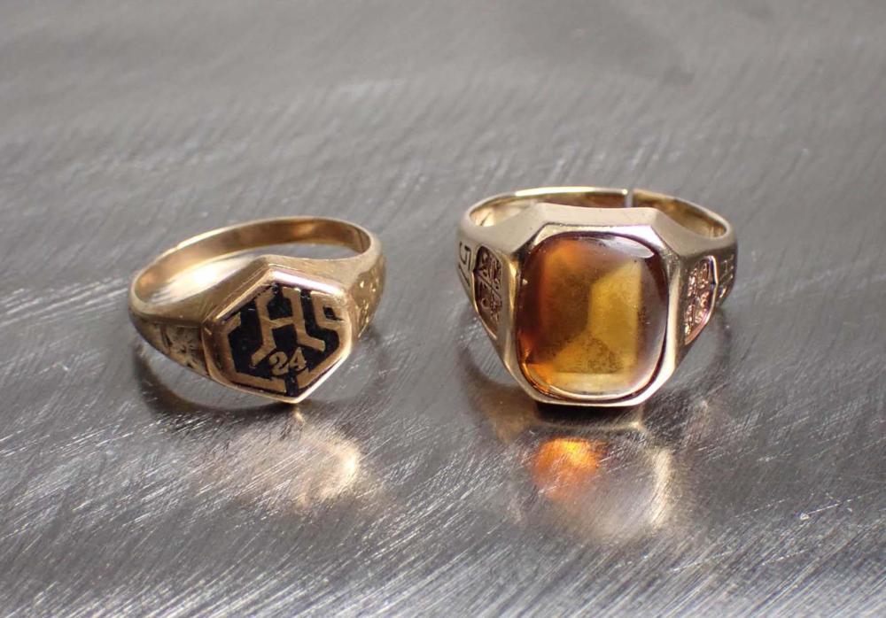 Appraisal: TWO VINTAGE TEN KARAT GOLD CLASS RINGS including a class