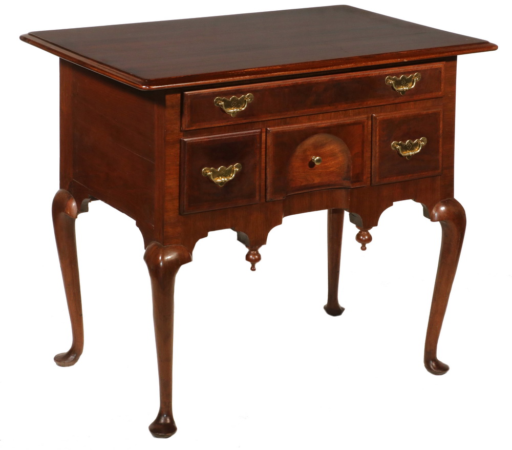 Appraisal: QUEEN ANNE LOWBOY th c Queen Anne Walnut Lowboy with