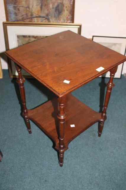 Appraisal: AN EDWARDIAN WALNUT OCCASIONAL TABLE of square cut form with