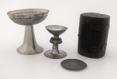 Appraisal: A stem goblet on a trumpet foot with a shallow