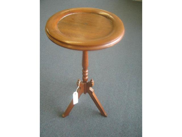 Appraisal: Victorian Walnut Plant Stand tri-footed