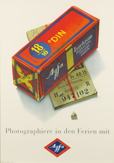 Appraisal: HERBERT LEUPIN - AGFA PHOTOGRAPHIERE IN DEN FERIEN MIT x