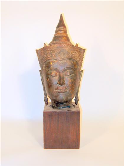 Appraisal: Large Thai bronze head Ayuthaya modeled with crown serene expression