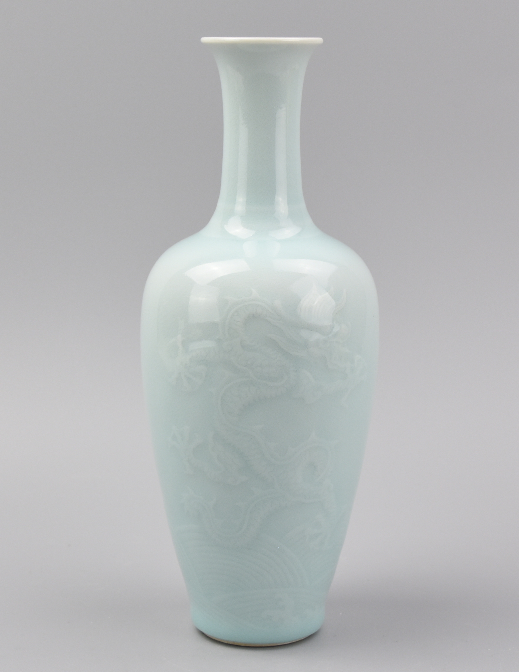 Appraisal: CHINESE CELADON GLAZE VASE W DRAGON QIANLONG MARK it s