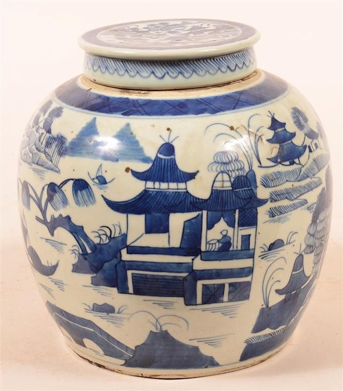 Appraisal: Canton Oriental Porcelain Covered Ginger Jar th Century Canton Oriental