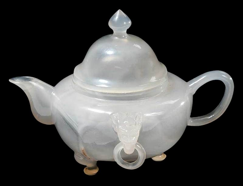 Appraisal: Chinese Clear Agate Teapot with Domed Cover in the Mughal