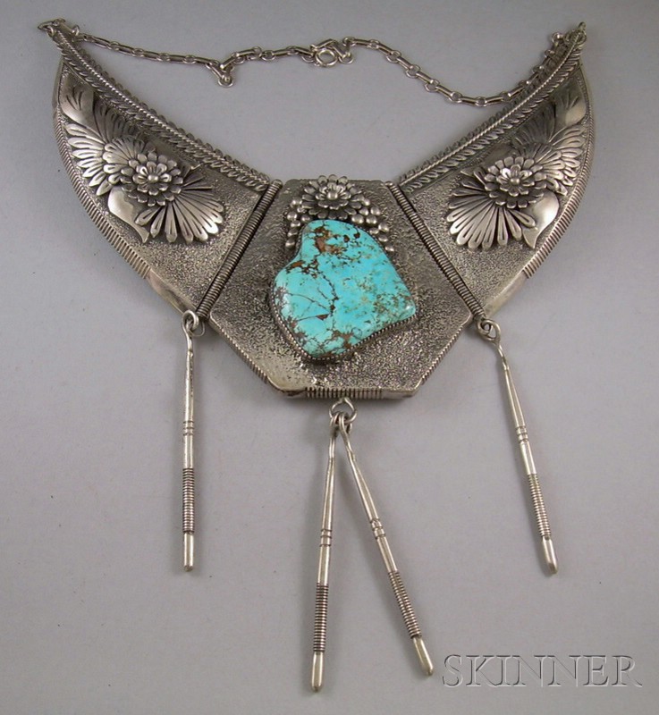 Appraisal: Large Southwest Silver Necklace with inset stone and floral design