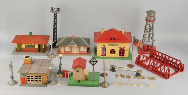 Appraisal: Box Lot Of Assorted Train Buildings Lionel train buildings and