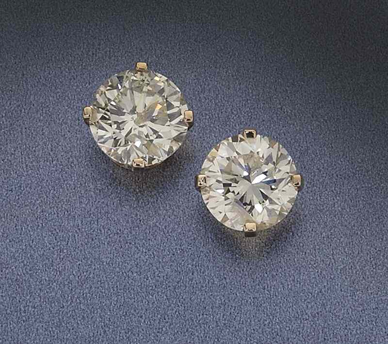 Appraisal: Pr K yellow gold and diamond earrings the pair of