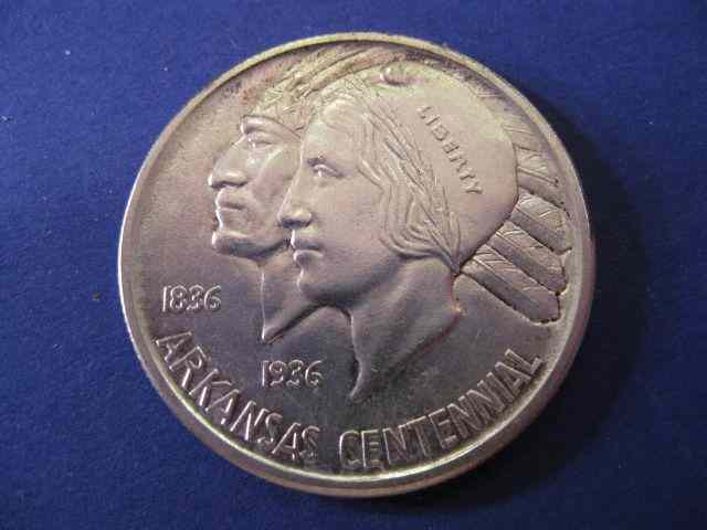 Appraisal: -D Arkansas Centennial Commemorativehalf dollar uncirculated