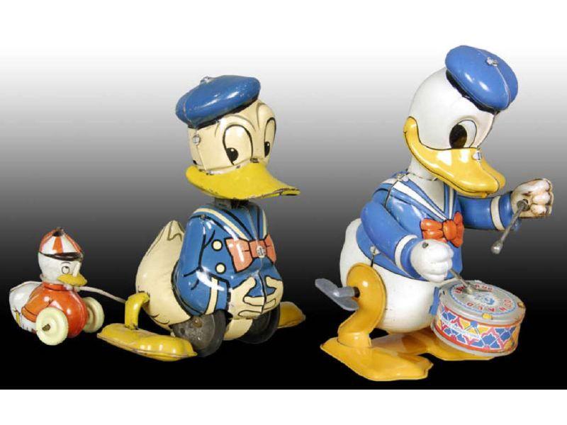 Appraisal: Lot of Walt Disney Japanese Linemar Donald Duck Description Both