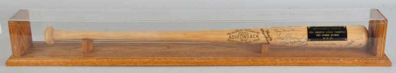 Appraisal: Team Signed Minnesota Twins ' ALC Baseball Bat Description Circa