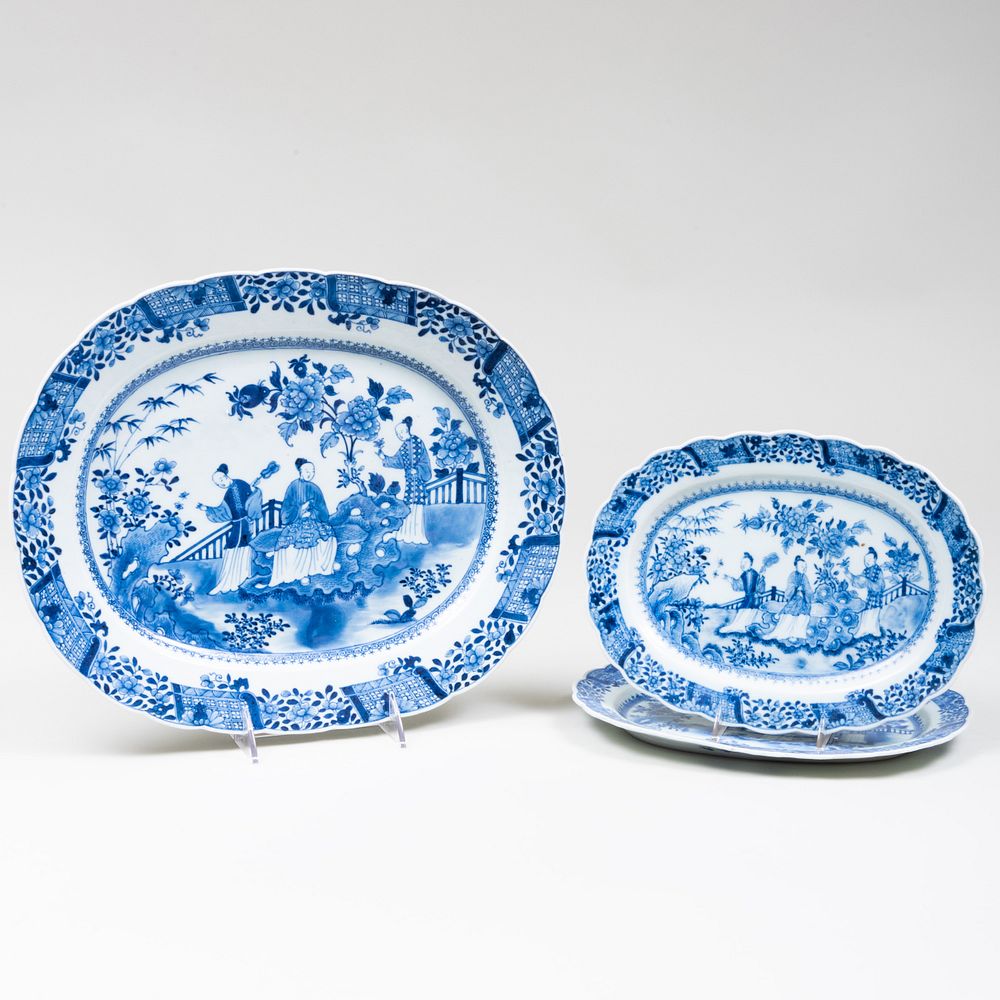 Appraisal: Pair of Chinese Export Blue and White Porcelain Platters and