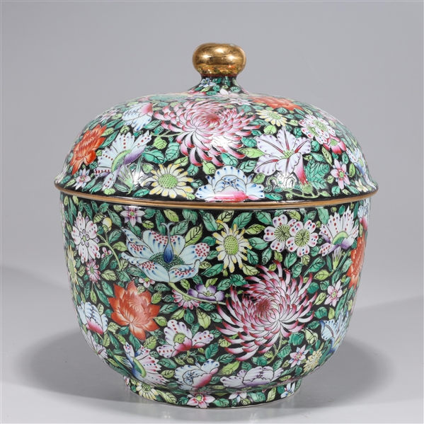 Appraisal: Chinese famille rose covered jar with gilt finial and rim