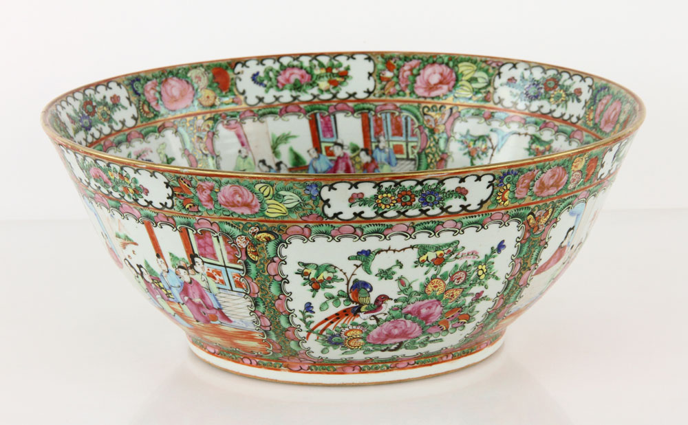 Appraisal: - th C Chinese Rose Medallion Bowl Porcelain th century