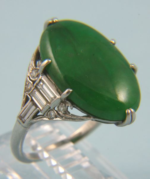 Appraisal: Platinum diamond and apple green jade Art Deco ring size