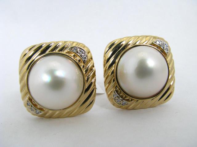 Appraisal: k yellow gold mabe pearl earrings SRP- -