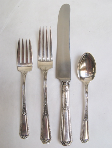 Appraisal: TOWLE STERLING SILVER FLATWARE SET pieces in the Louis XIV