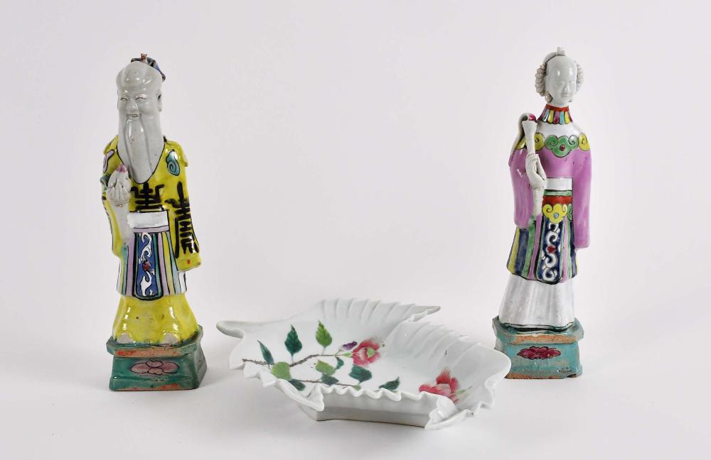 Appraisal: PAIR OF CHINESE EXPORT FIGURES LEAF-FORM DISHLate th Early th