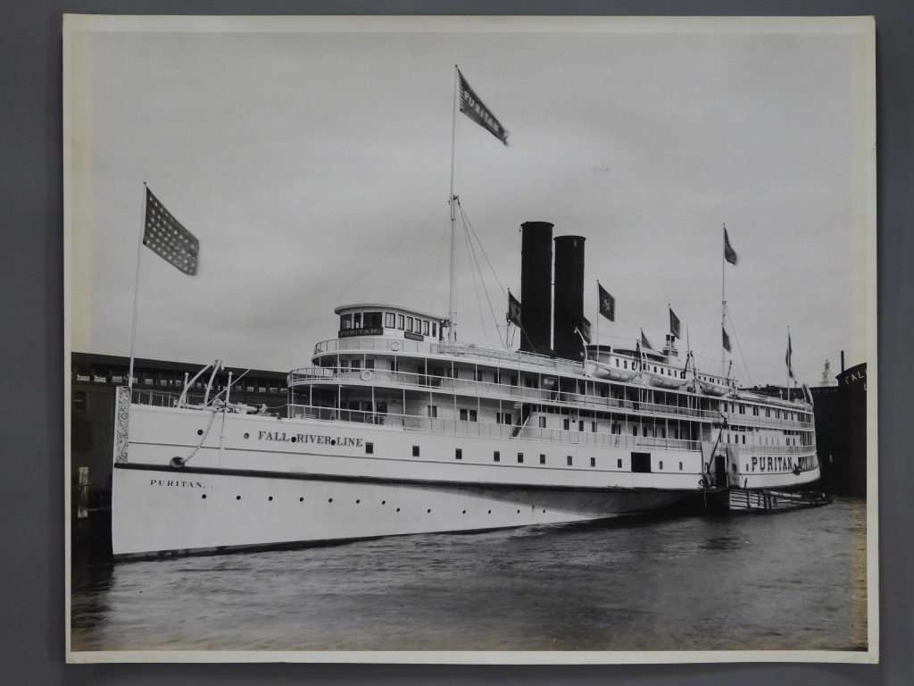 Appraisal: LG BLACK WHITE PHOTOGRAPH OF STEAMER PURITAN United States Early