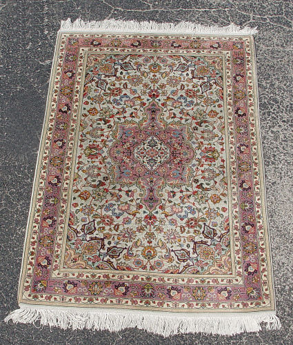 Appraisal: HAND WOVEN FLORAL RUG Very tightly woven throw rug soft