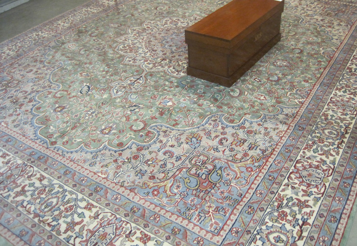 Appraisal: HAND KNOTTED ORIENTAL AGRA CARPET floral and central floral medallion