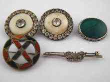 Appraisal: A mixed lot comprising a silver Scottish brooch set with