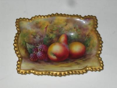 Appraisal: A ROYAL WORCESTER PORCELAIN SWEETMEAT DISH of shaped oblong form