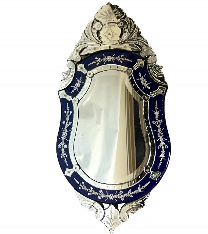 Appraisal: Venetian Mirror Venetian Mirror Total Framed Measures x inches Minor