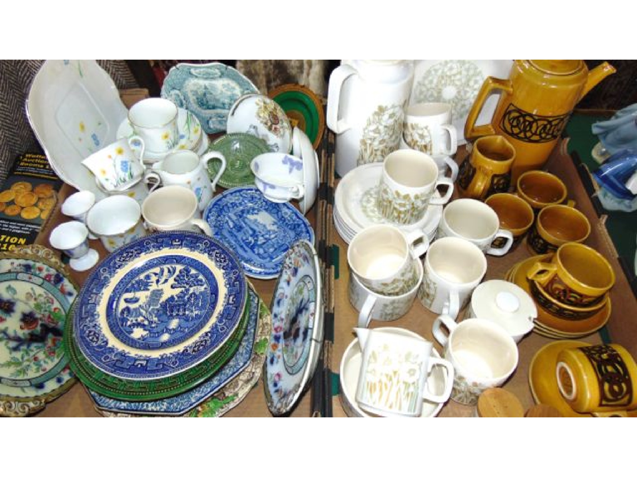 Appraisal: A quantity of ceramics including Hornsea fleur pattern coffee wares