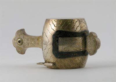 Appraisal: A Japanese silver box and cover formed as a mallet