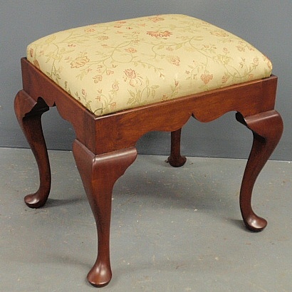 Appraisal: - Queen Anne style cherry stool Barley Collection h x