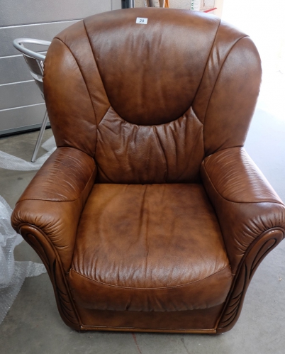 Appraisal: Leather Italian archair