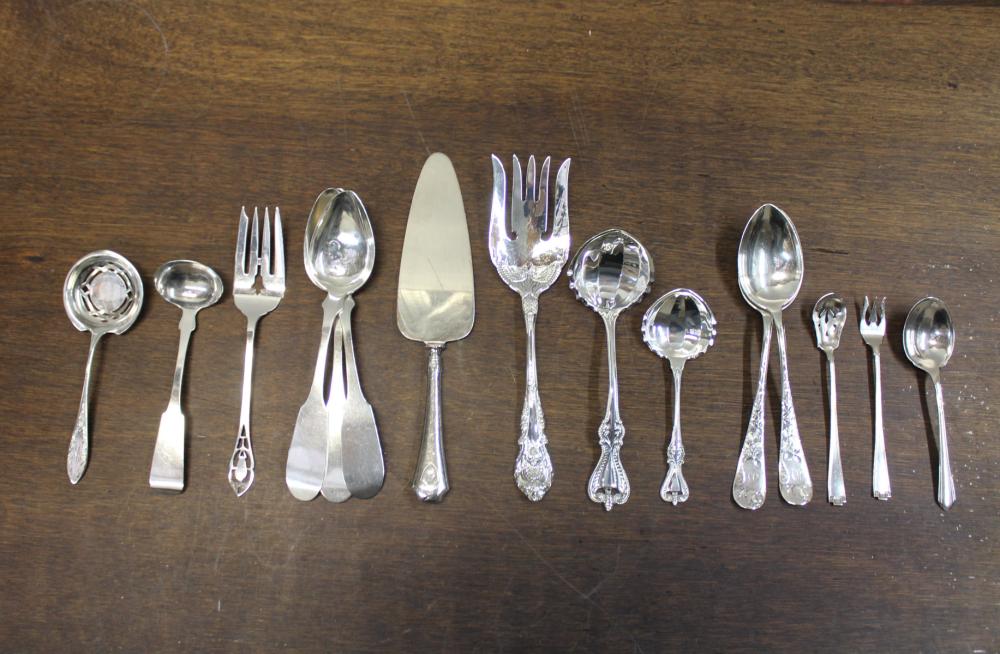 Appraisal: FIFTEEN SILVER SERVING FLATWARE PIECES comprised of various maker and