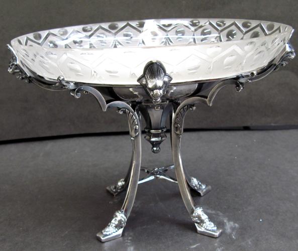 Appraisal: AN ART DECO STYLE CUT CRYSTAL CENTER BOWL on a