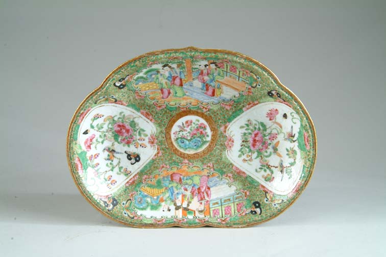 Appraisal: ROSE MEDALLION LOTUS SHAPED SERVING DISH Standard decoration with figures