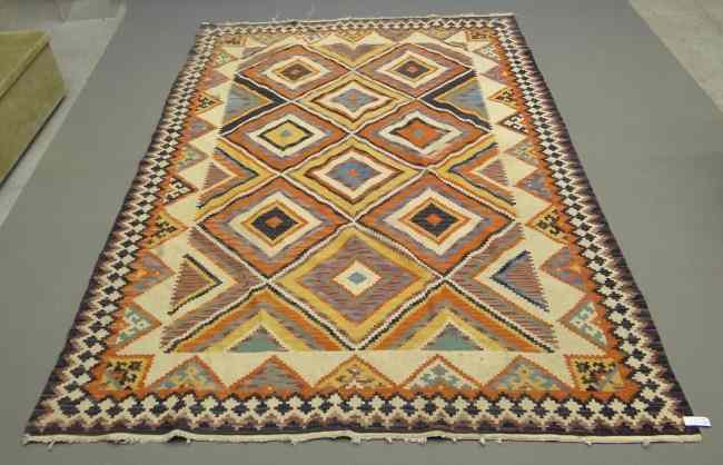 Appraisal: Kilim Oriental rug ' '' x ' ''