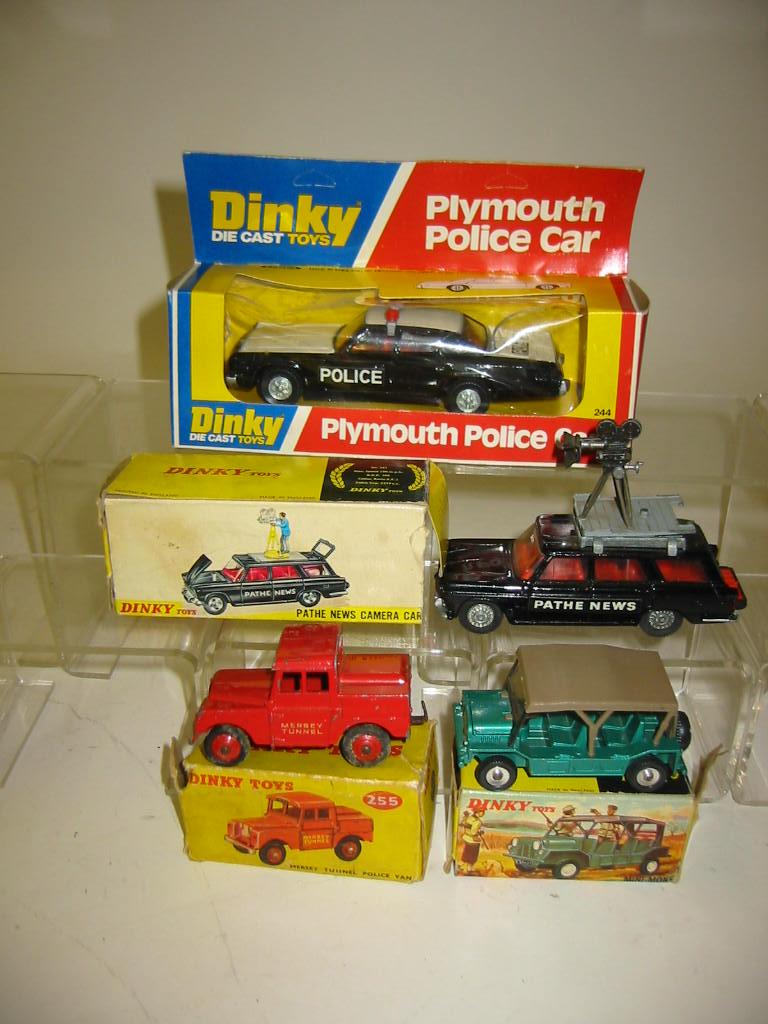 Appraisal: Austin Mini-Moke Pathe News Camera Car figure missing Plymouth Police