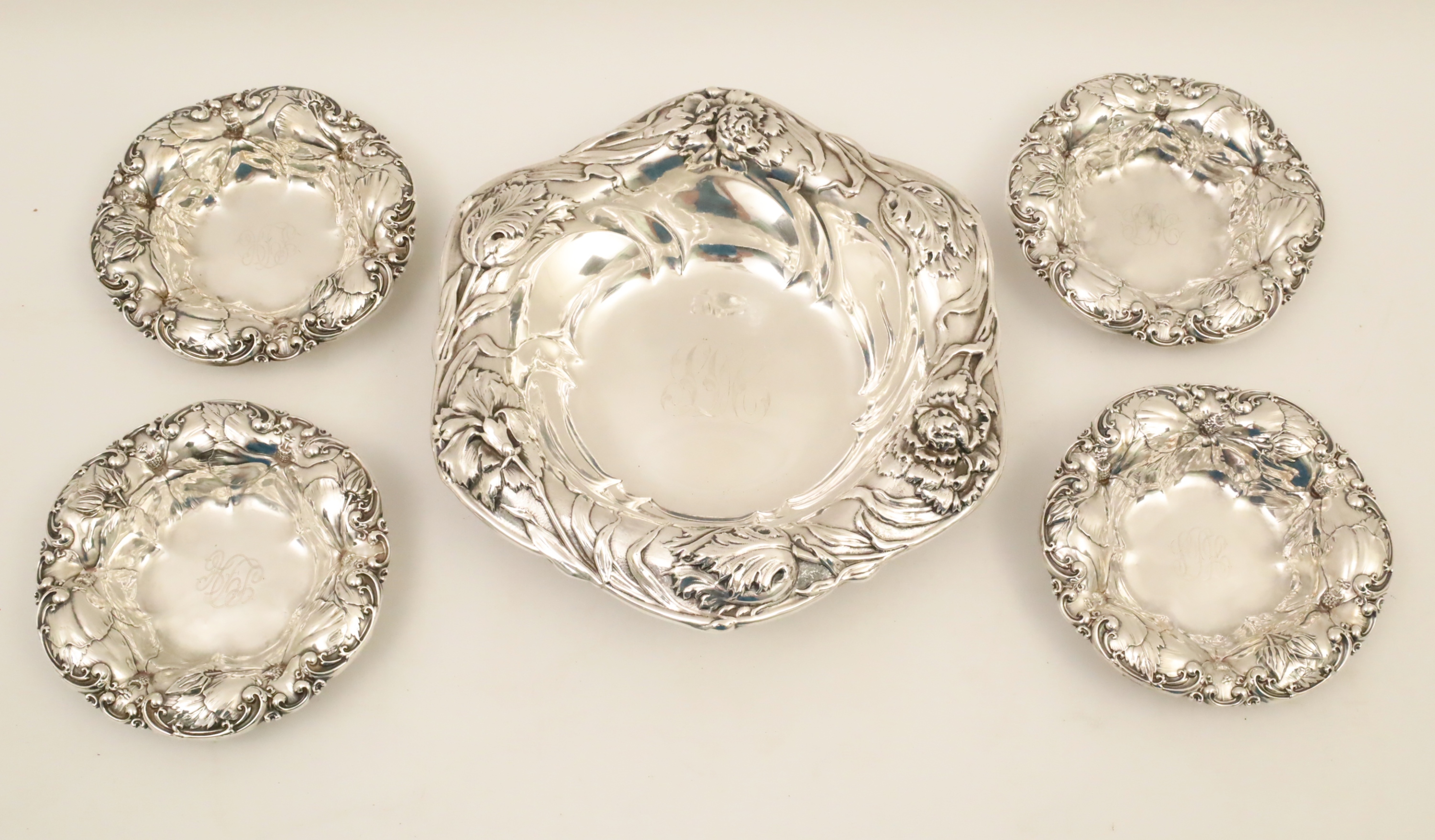 Appraisal: GROUP OF STERLING SILVER BOWLS TOW Art Nouveau pattern sterling