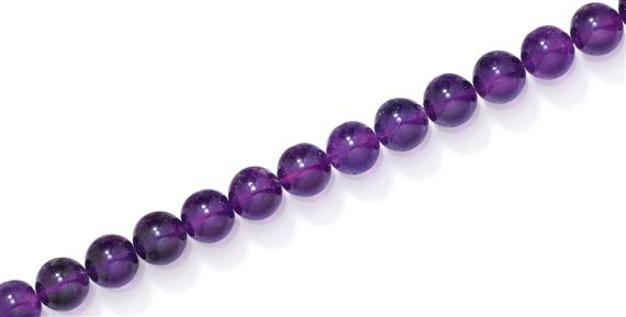 Appraisal: AMETHYST NECKLACE Clasp gold-plated Decorative necklace of amethyst beads of