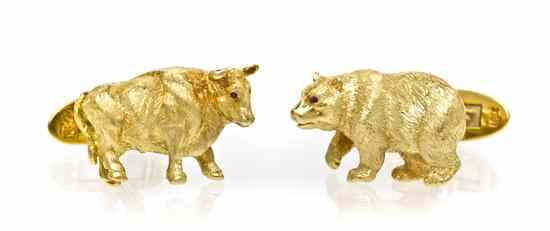 Appraisal: A Pair of Karat Yellow Gold Bull and Bear Cufflinks